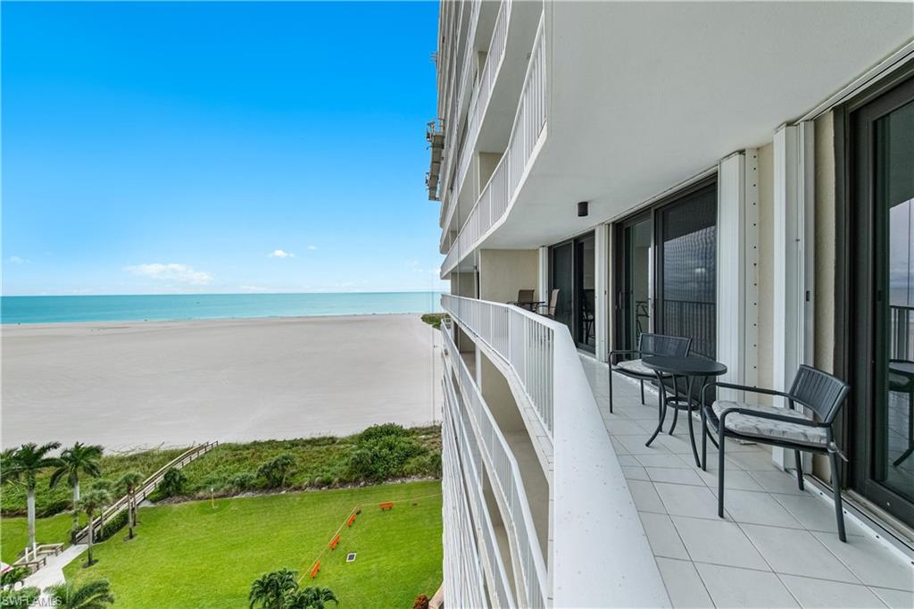 320 Seaview CT 1207