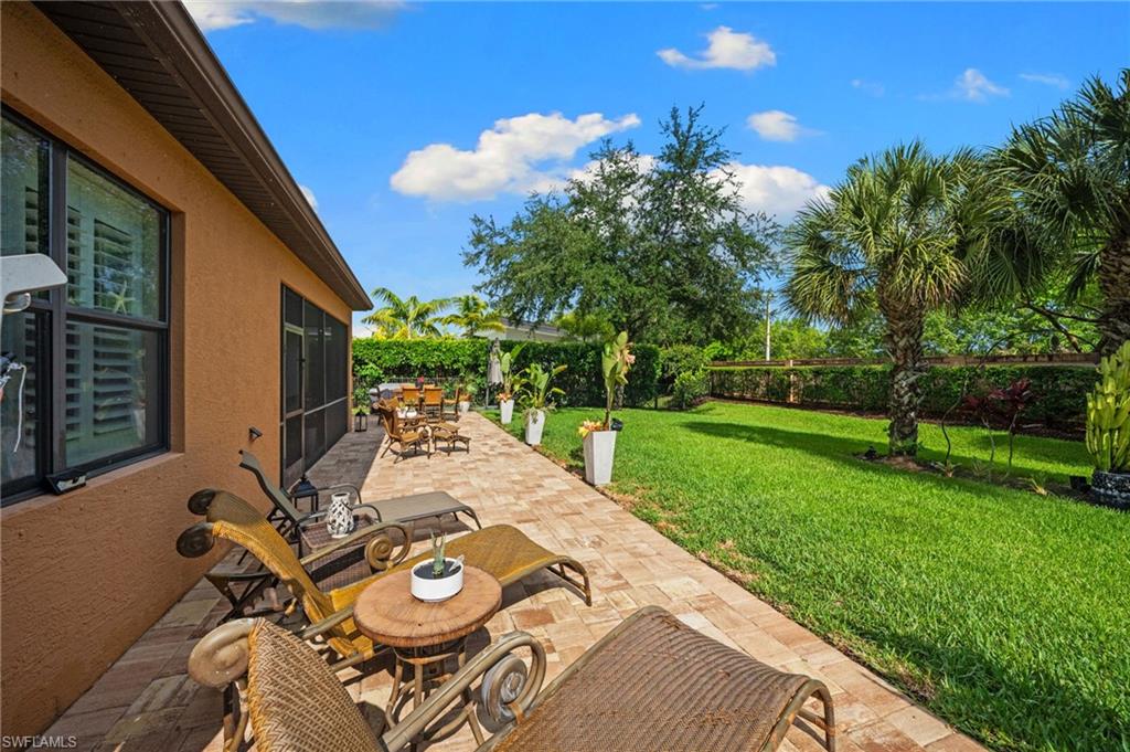 16213 Camden Lakes CIR