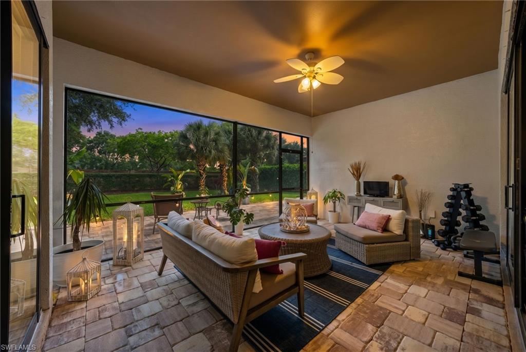 16213 Camden Lakes CIR