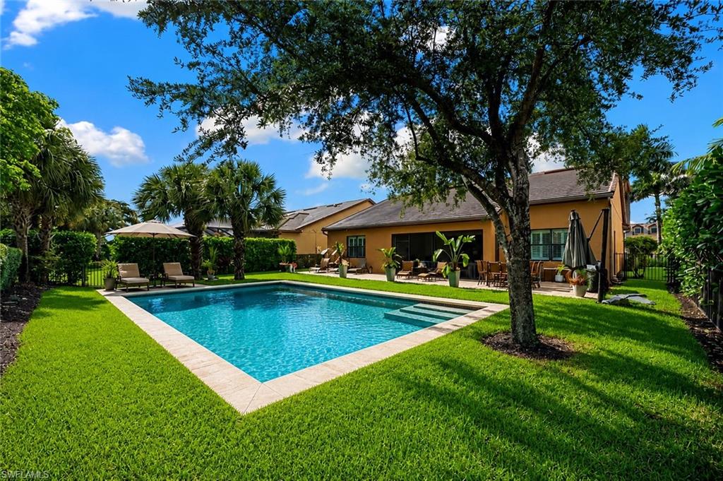 16213 Camden Lakes CIR
