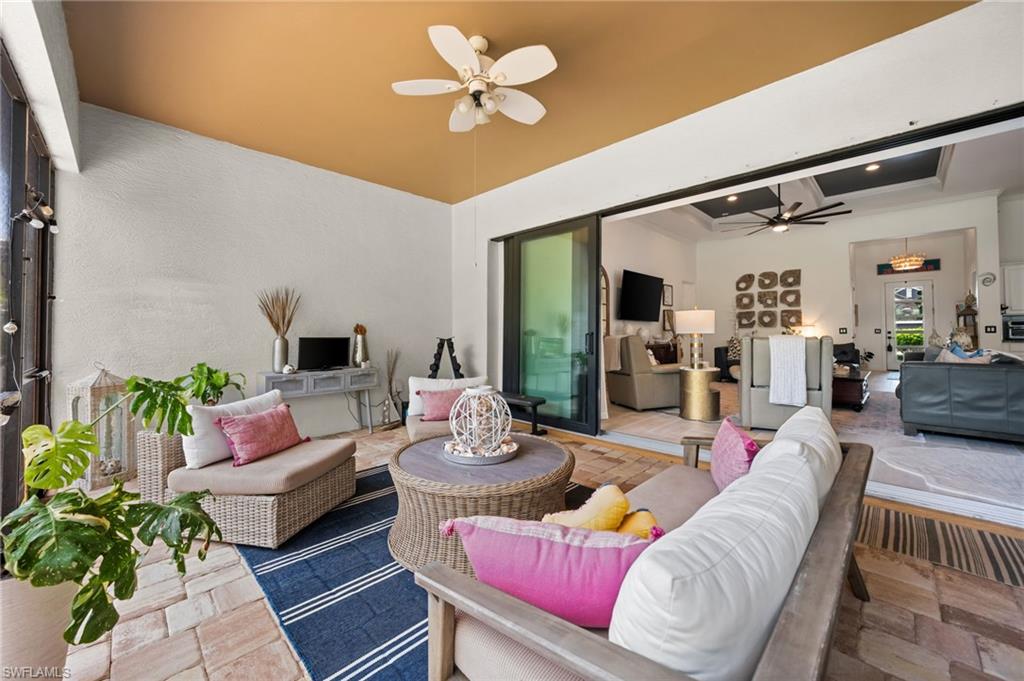 16213 Camden Lakes CIR