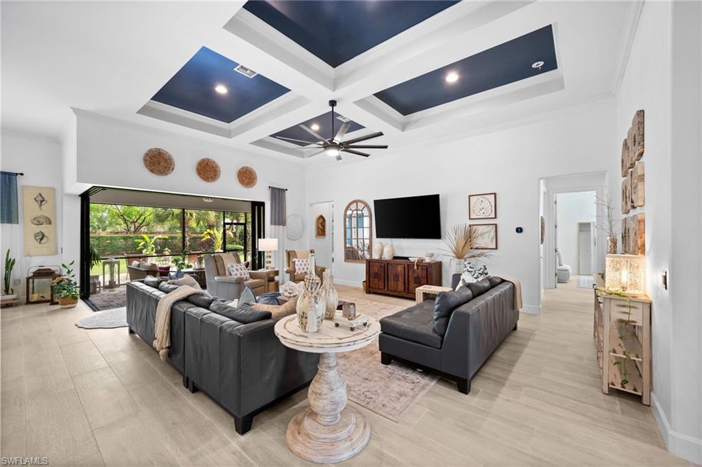 16213 Camden Lakes CIR
