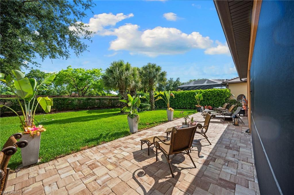 16213 Camden Lakes CIR