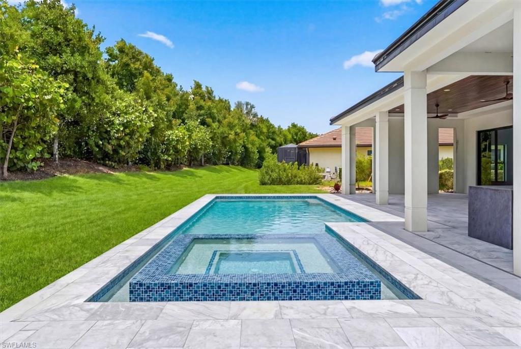 14318 Charthouse CIR