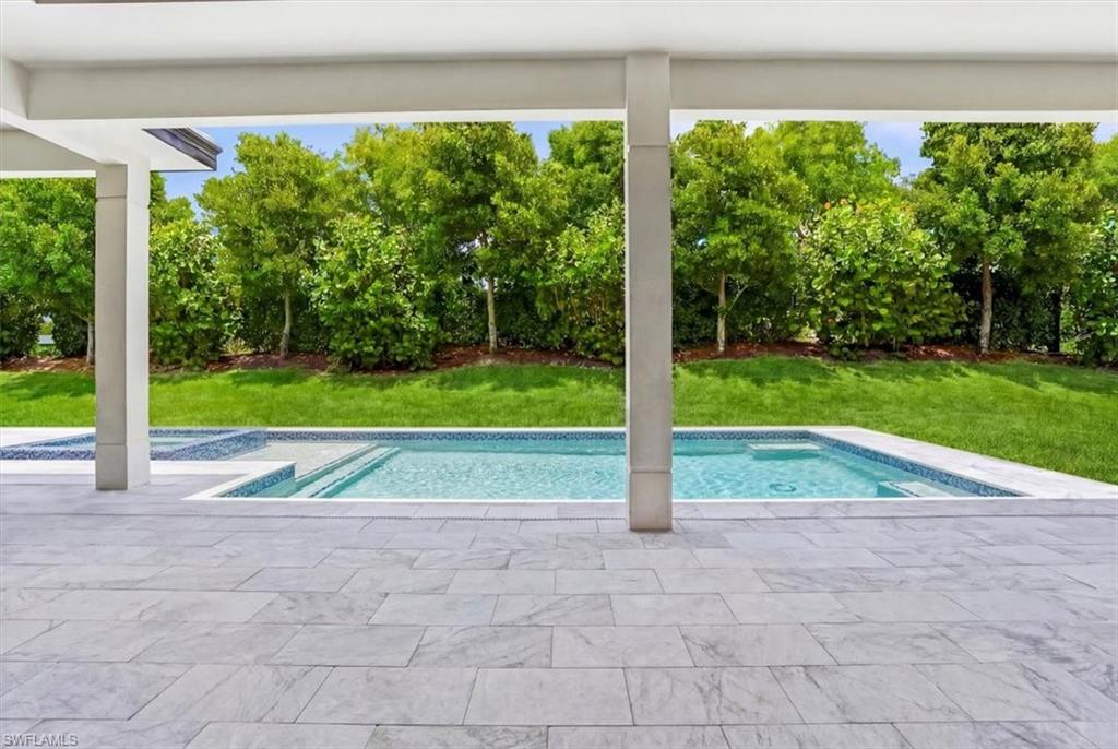 14318 Charthouse CIR