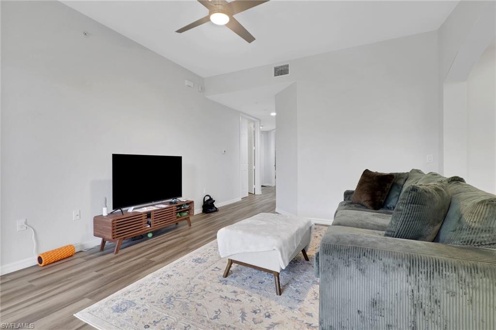 1335 Mariposa CIR 4103