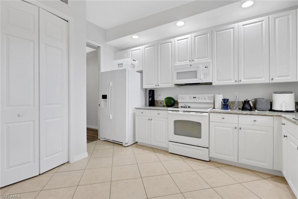 1335 Mariposa CIR 4103