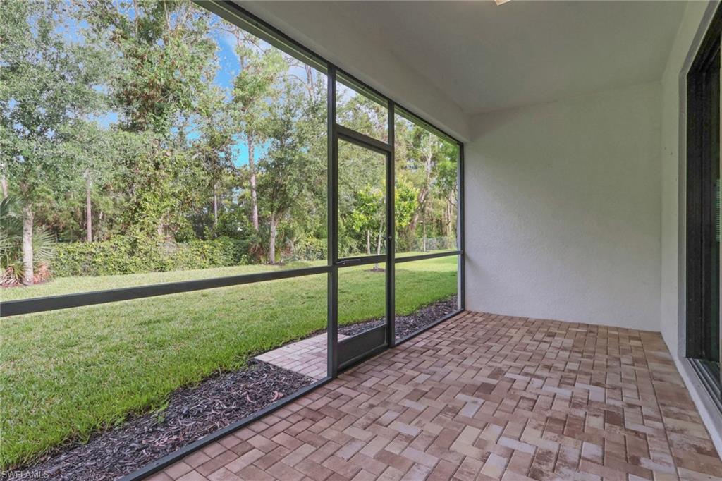 9469 Foxglove LN