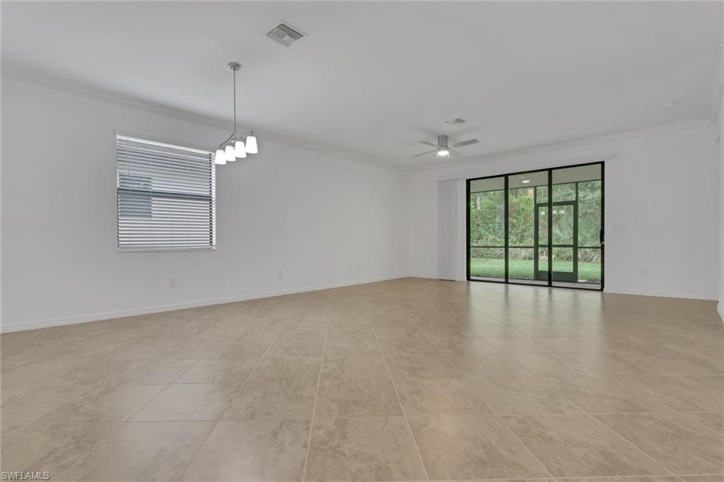 9469 Foxglove LN