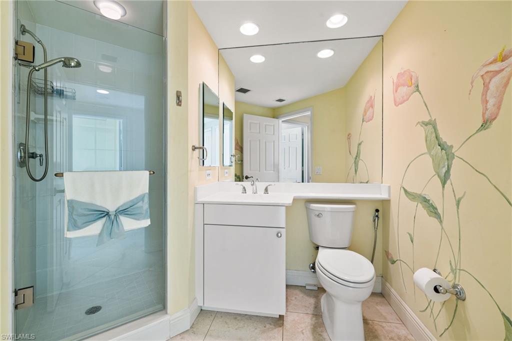420 Cove Tower DR 804