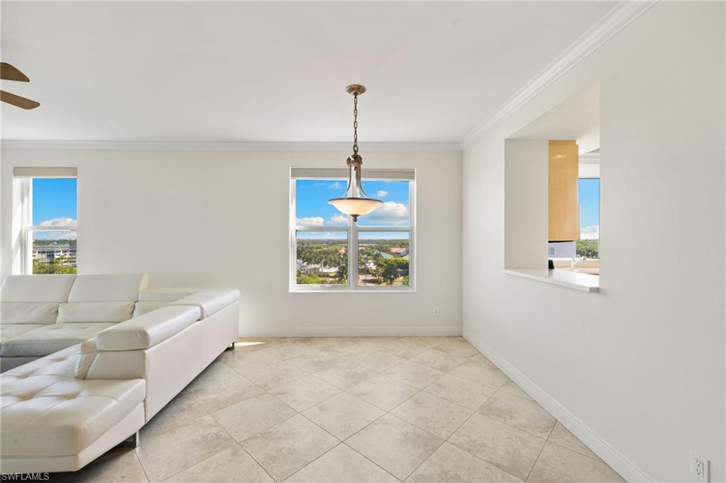 420 Cove Tower DR 804