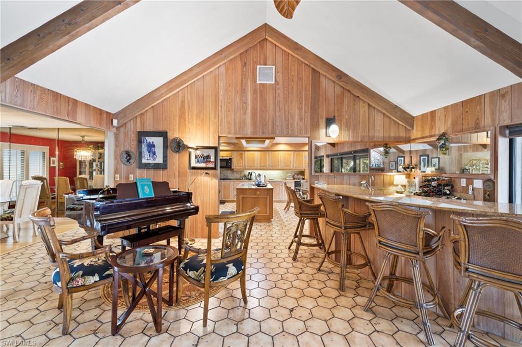 3695 Gordon DR