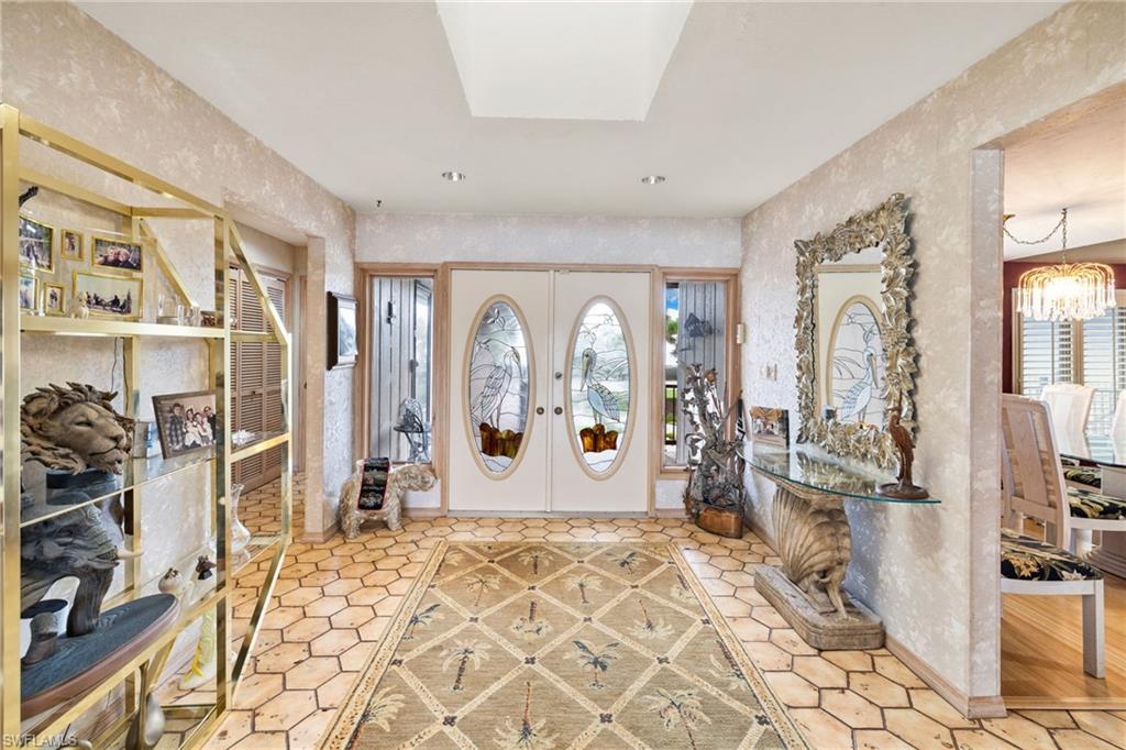 3695 Gordon DR