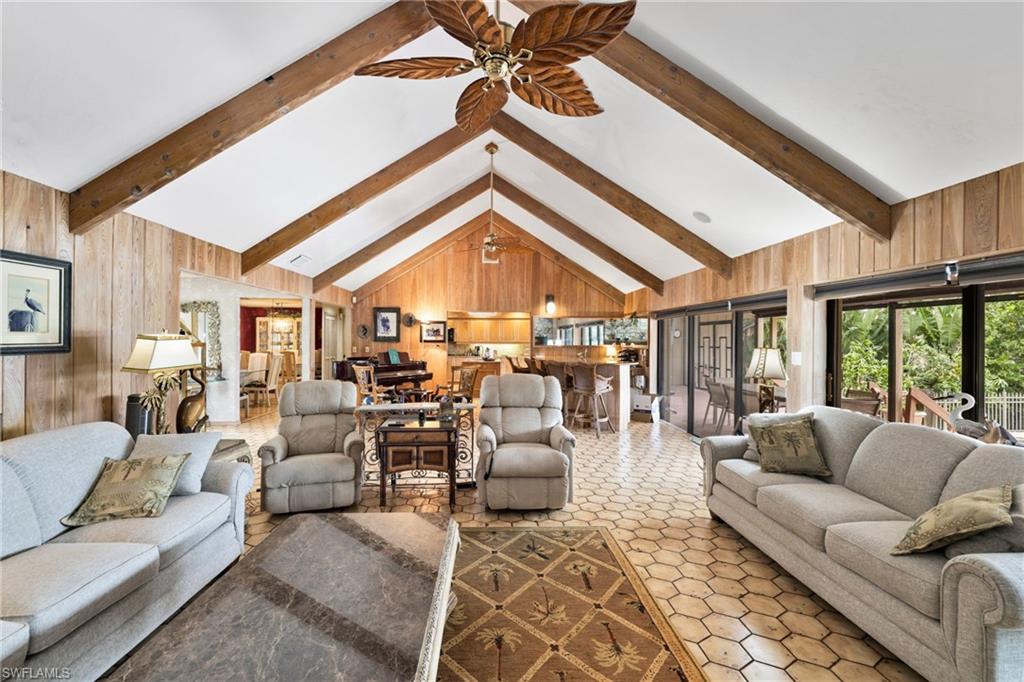 3695 Gordon DR
