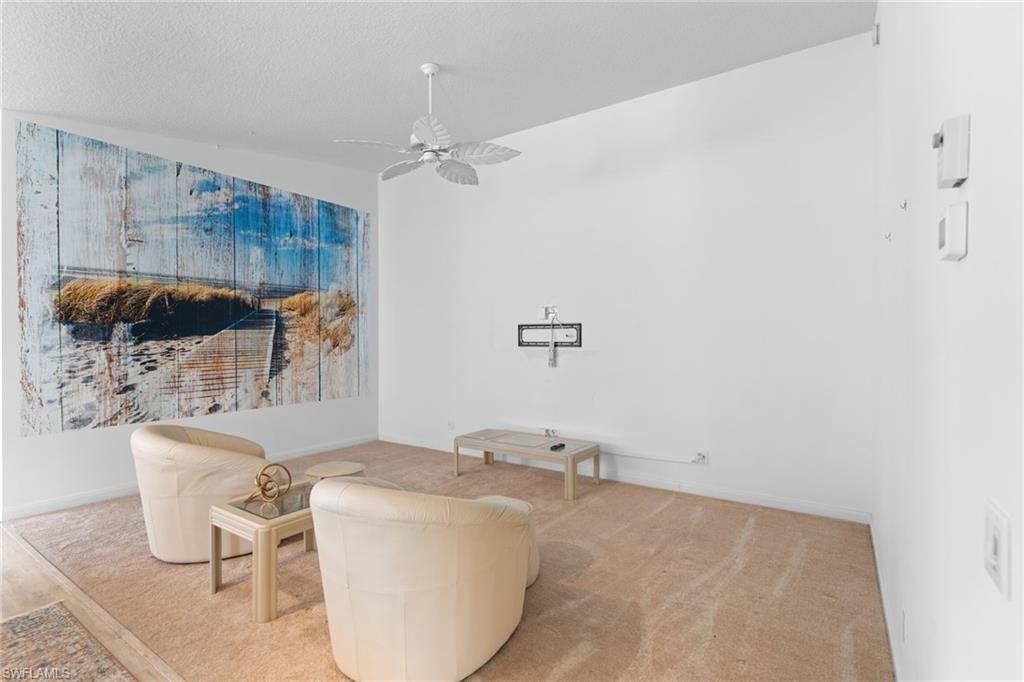 5338 Guadeloupe WAY