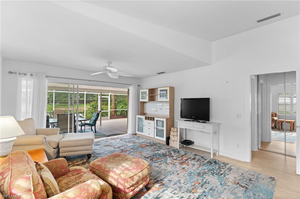 5338 Guadeloupe WAY
