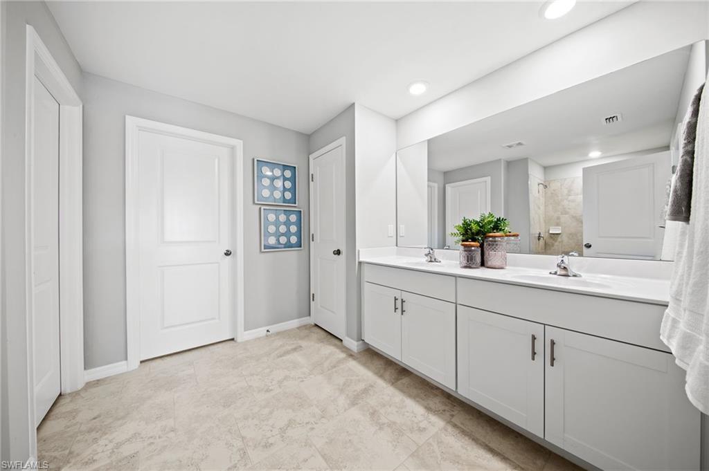 4204 Villa Rapallo WAY