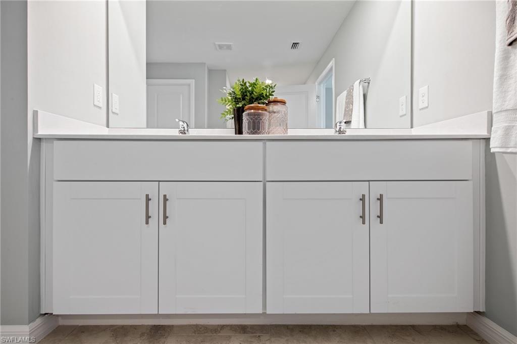 4204 Villa Rapallo WAY