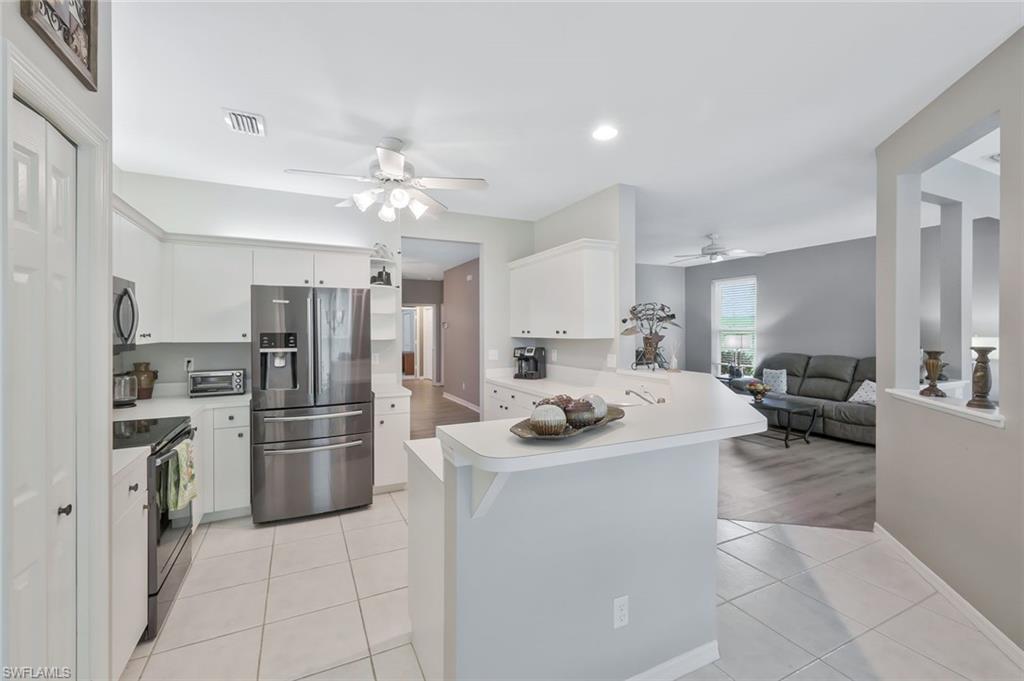 1340 Charleston Square DR 101