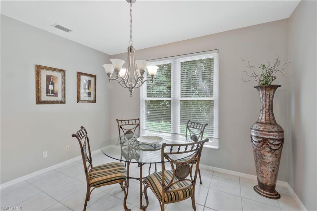 1340 Charleston Square DR 101