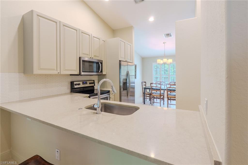 3510 AVION WOODS CT 104
