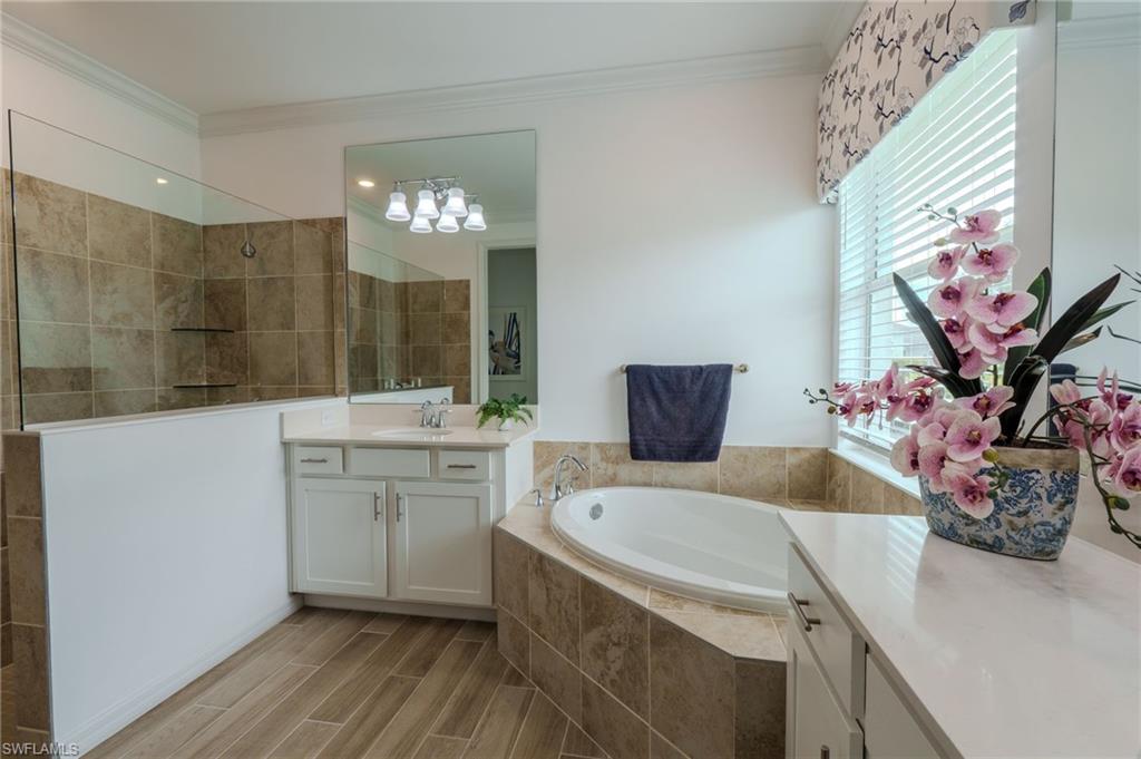 6094 Artisan CT