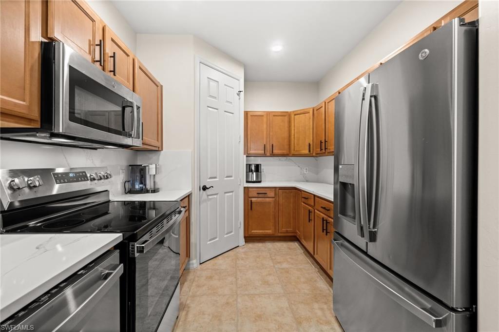 15121 Laguna DR 102