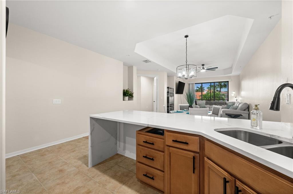 15121 Laguna DR 102