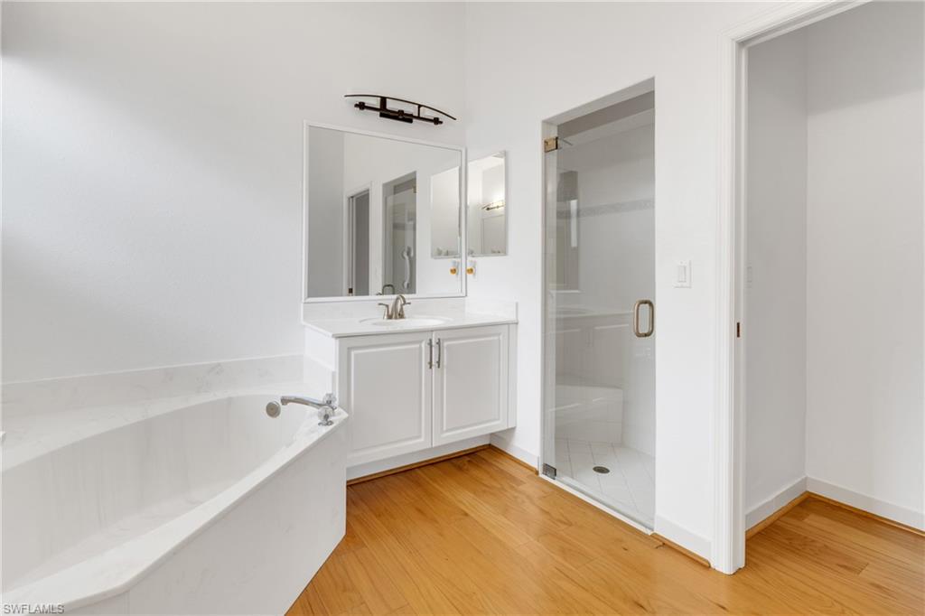 9044 Springview LOOP