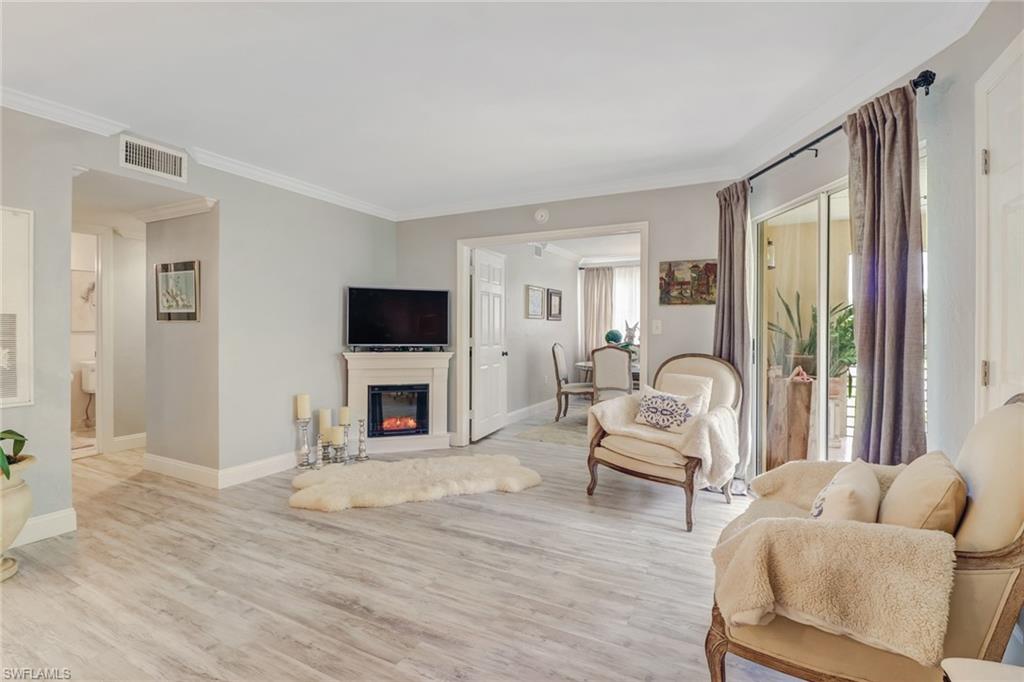 3180 Seasons WAY 909