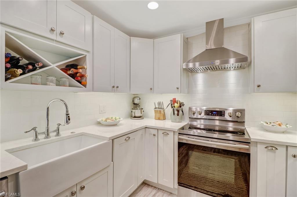 3180 Seasons WAY 909