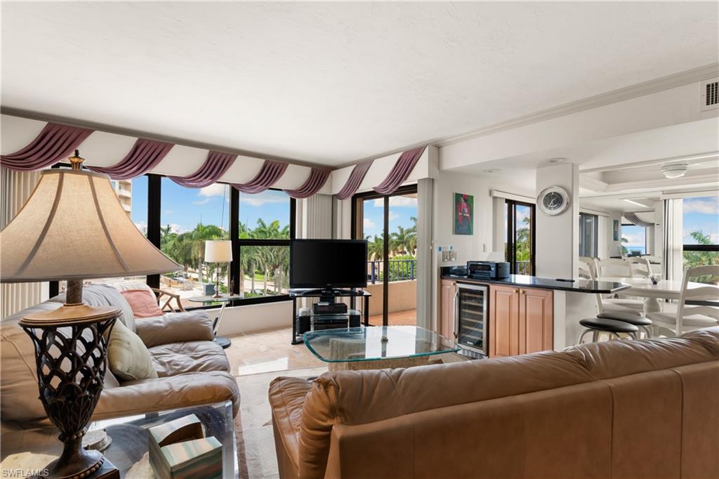 4451 GULF SHORE BLVD N 505