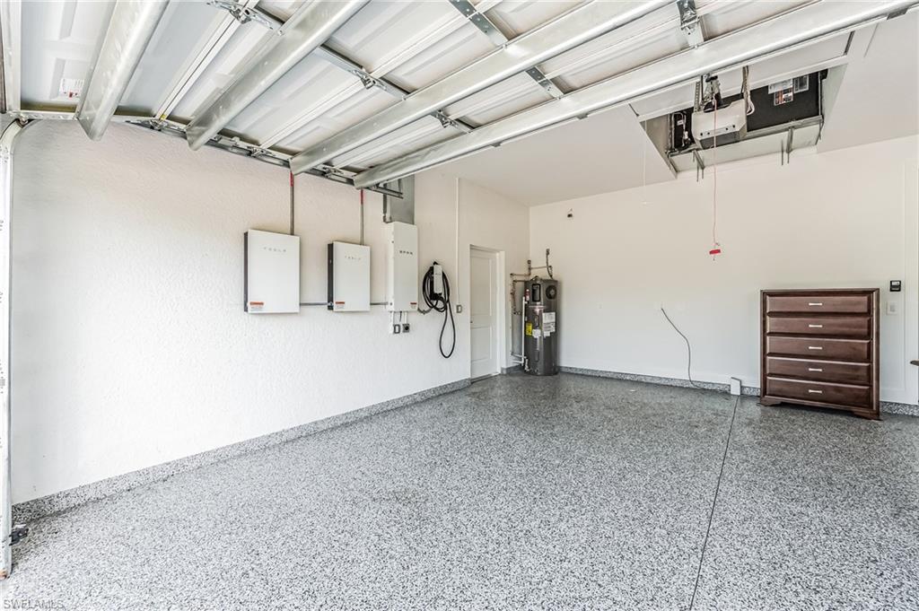 4618 Catalina LN
