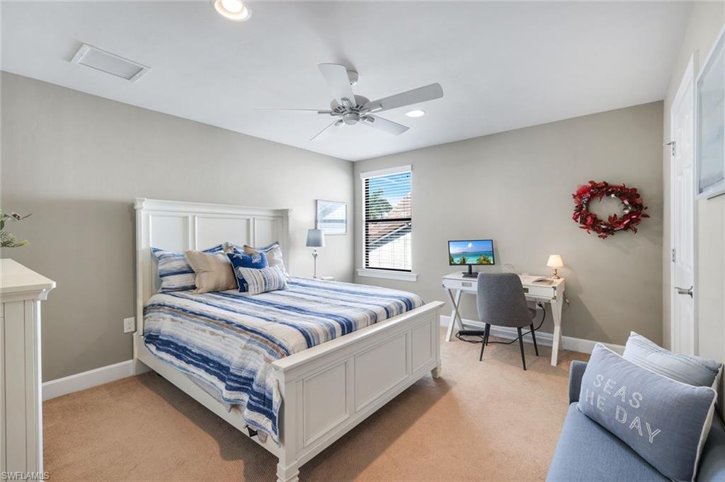 16345 Camden Lakes CIR
