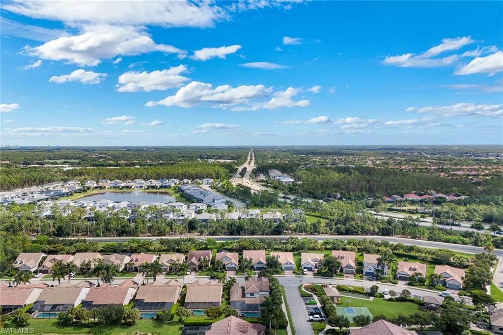 16345 Camden Lakes CIR