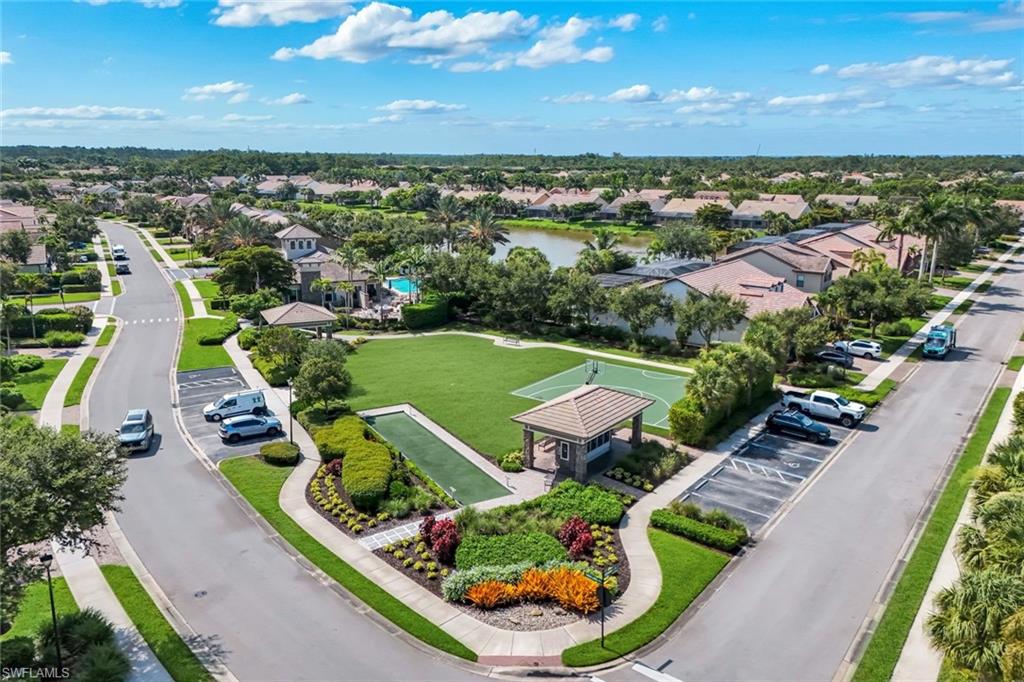 16345 Camden Lakes CIR