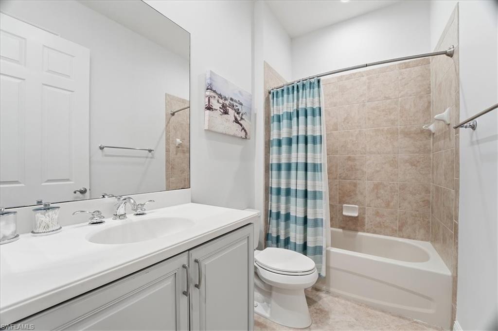 7842 Hawthorne DR 1703