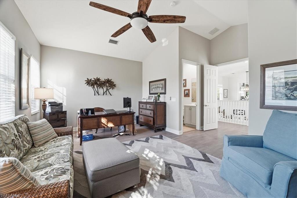 7842 Hawthorne DR 1703