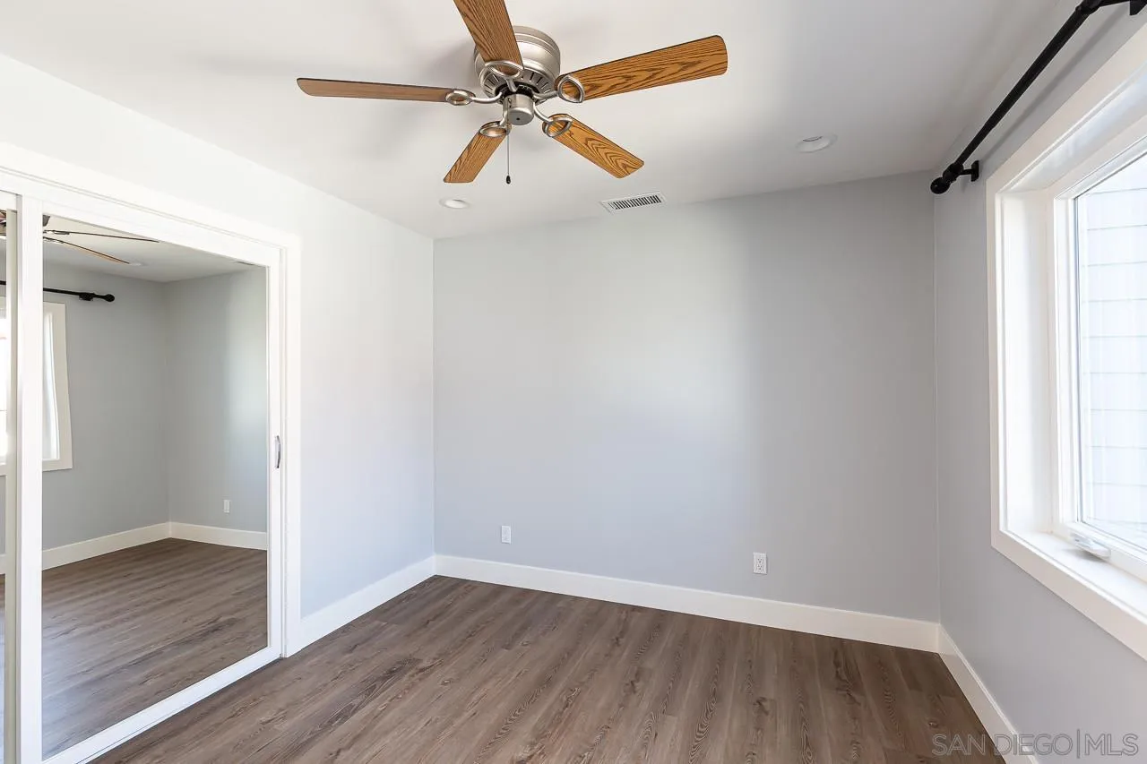 1438 Hornblend St.
