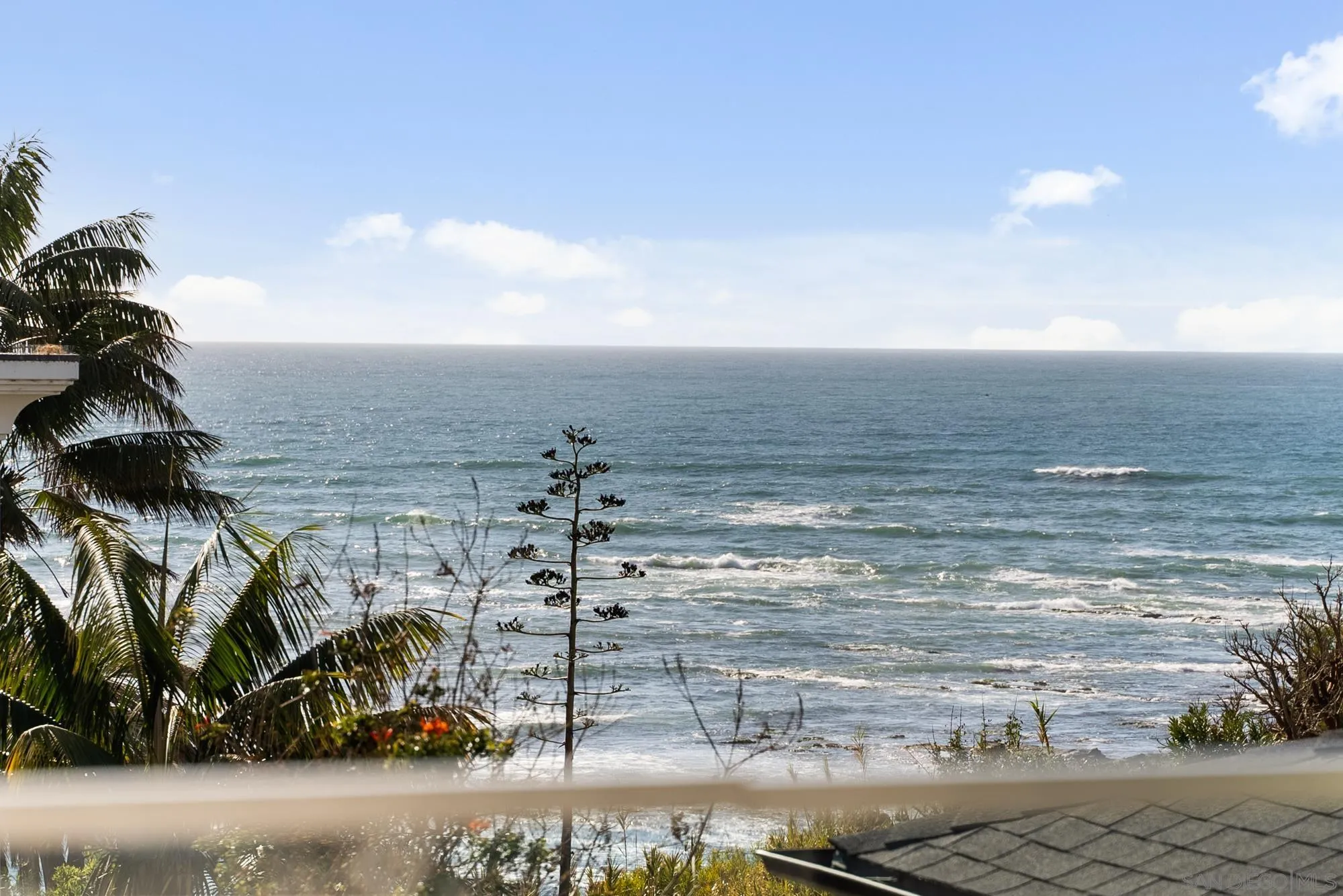 5845 Camino De La Costa