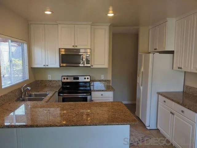 5472 Adobe Falls Rd Unit 12