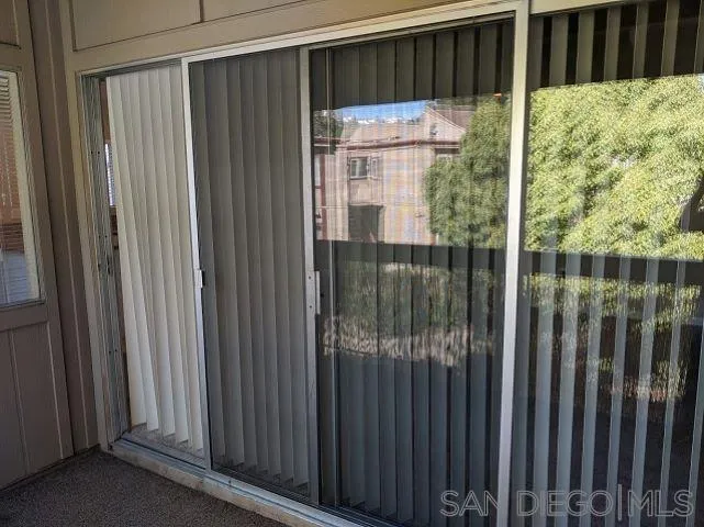 5472 Adobe Falls Rd Unit 12