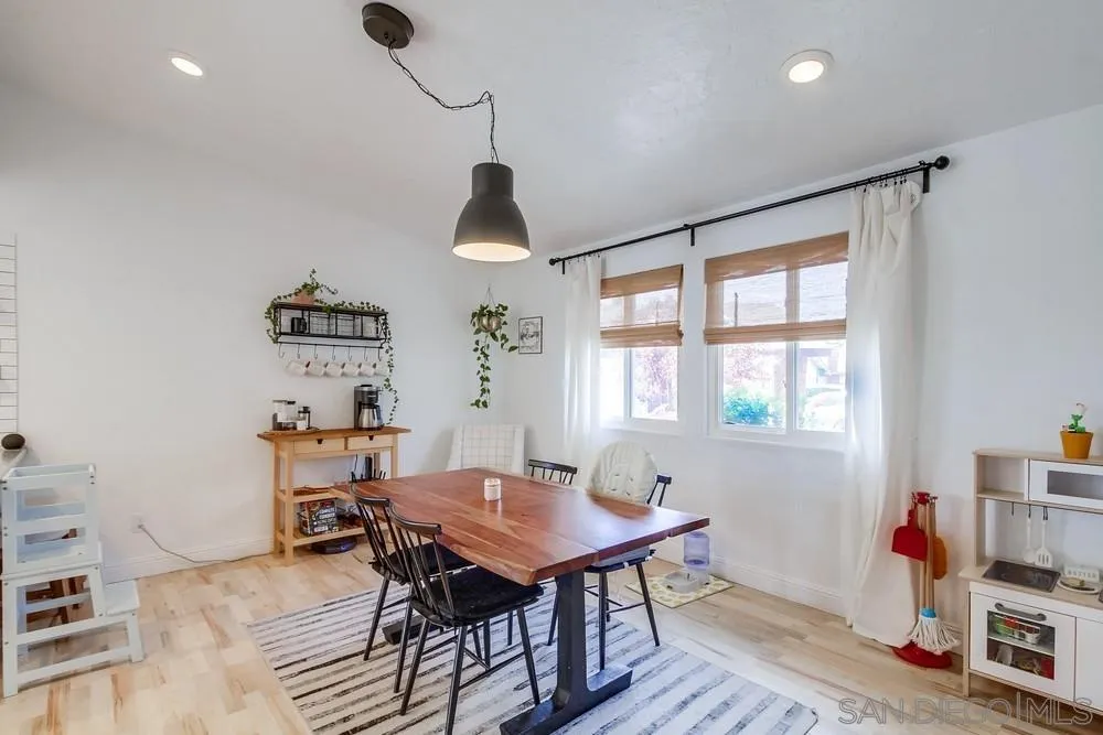 2257 Casa Alta