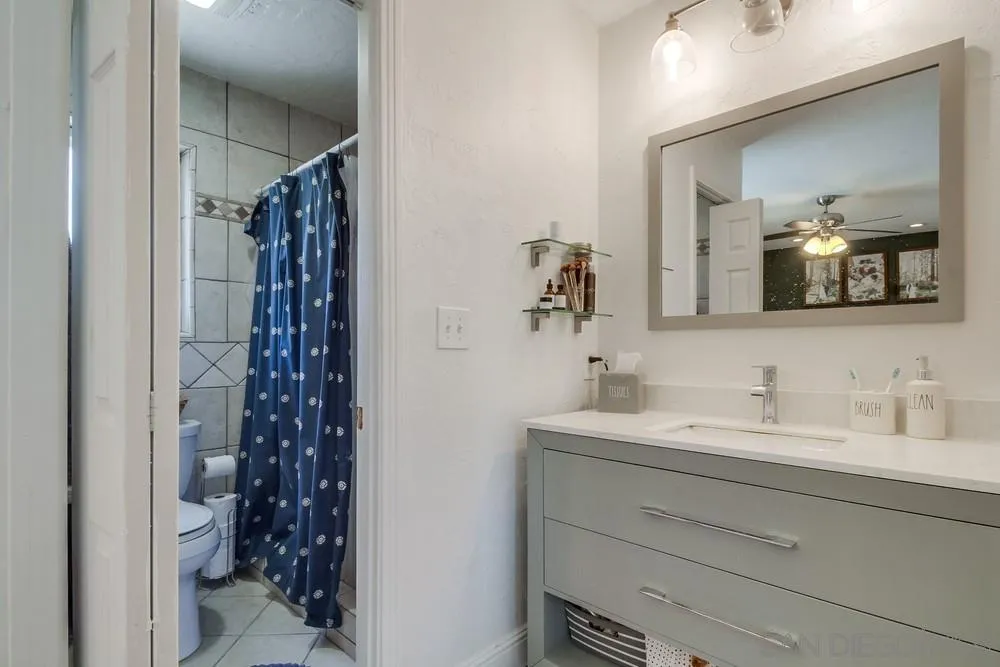 2257 Casa Alta