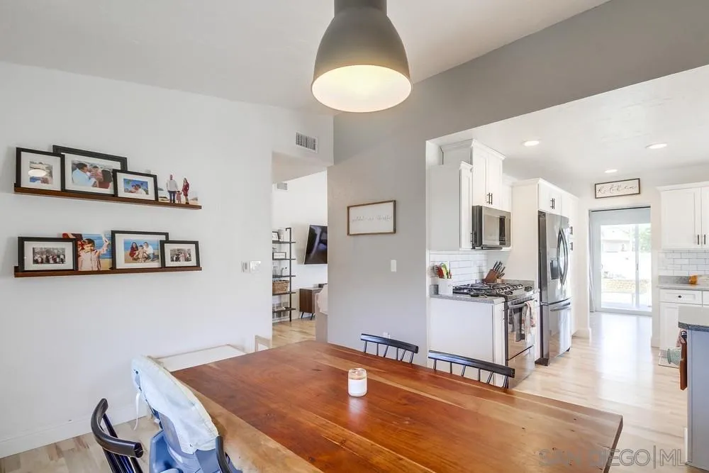 2257 Casa Alta