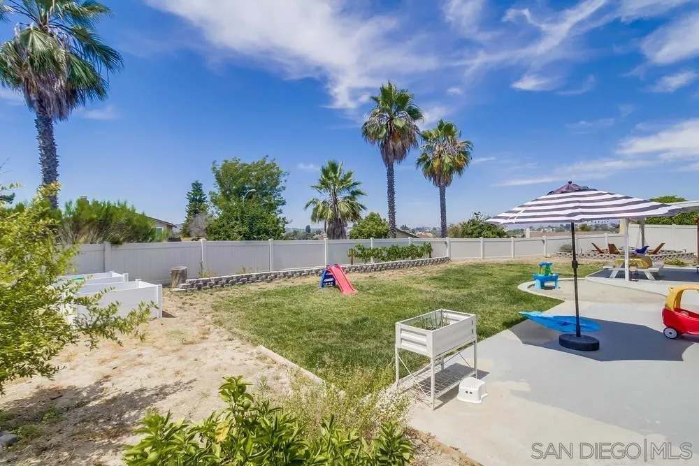 2257 Casa Alta