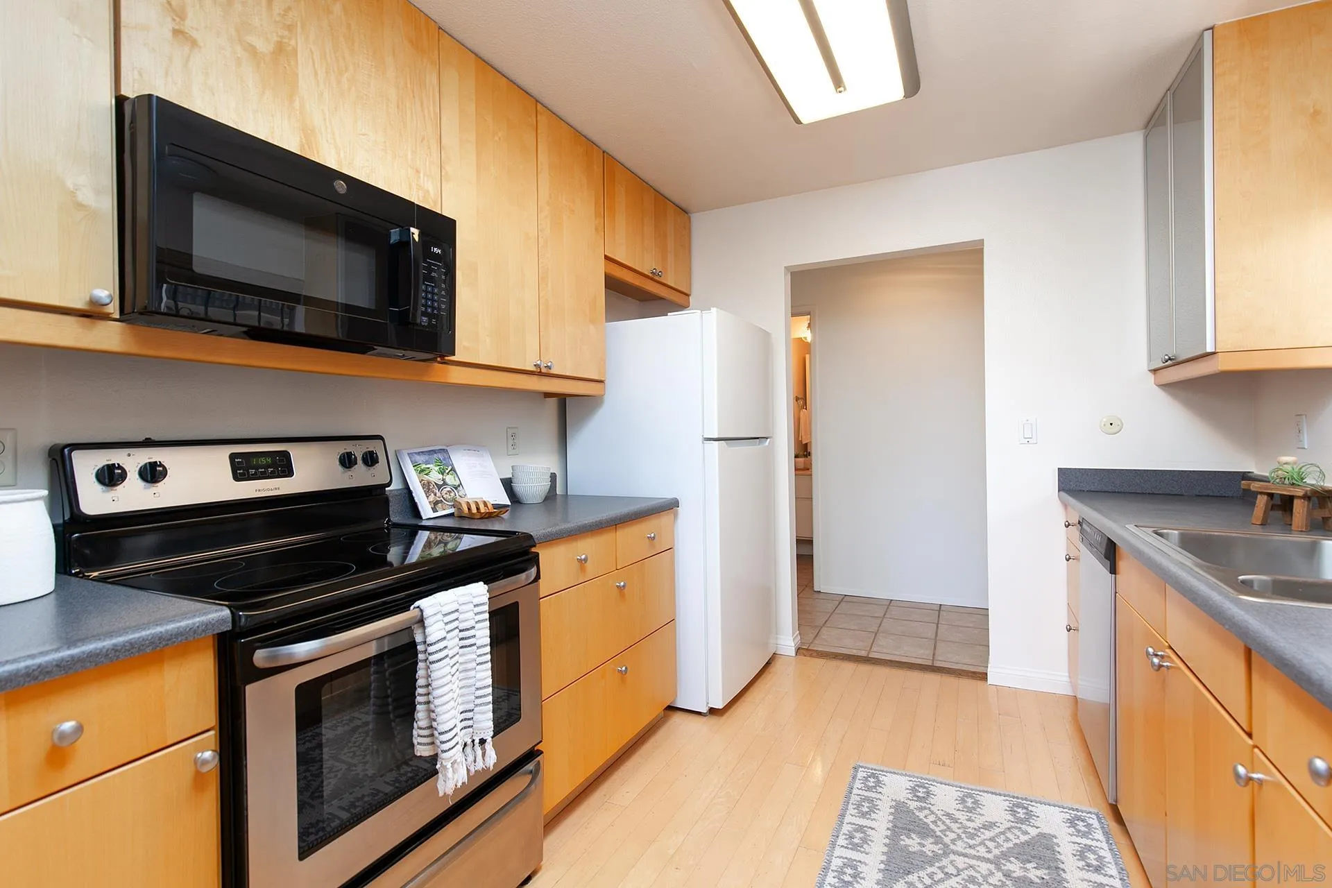 2522 Clairemont Dr Unit 107