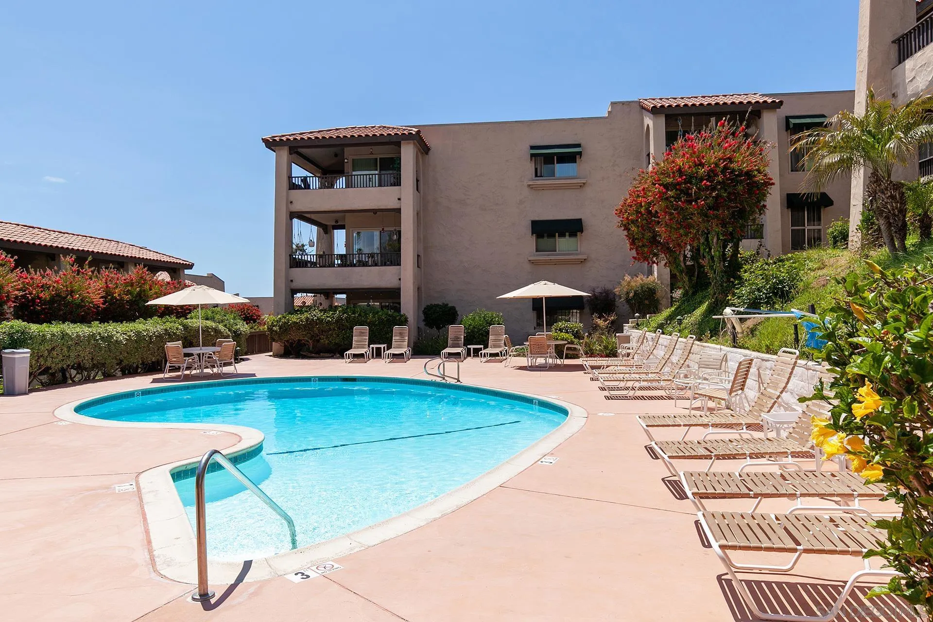 2522 Clairemont Dr Unit 107