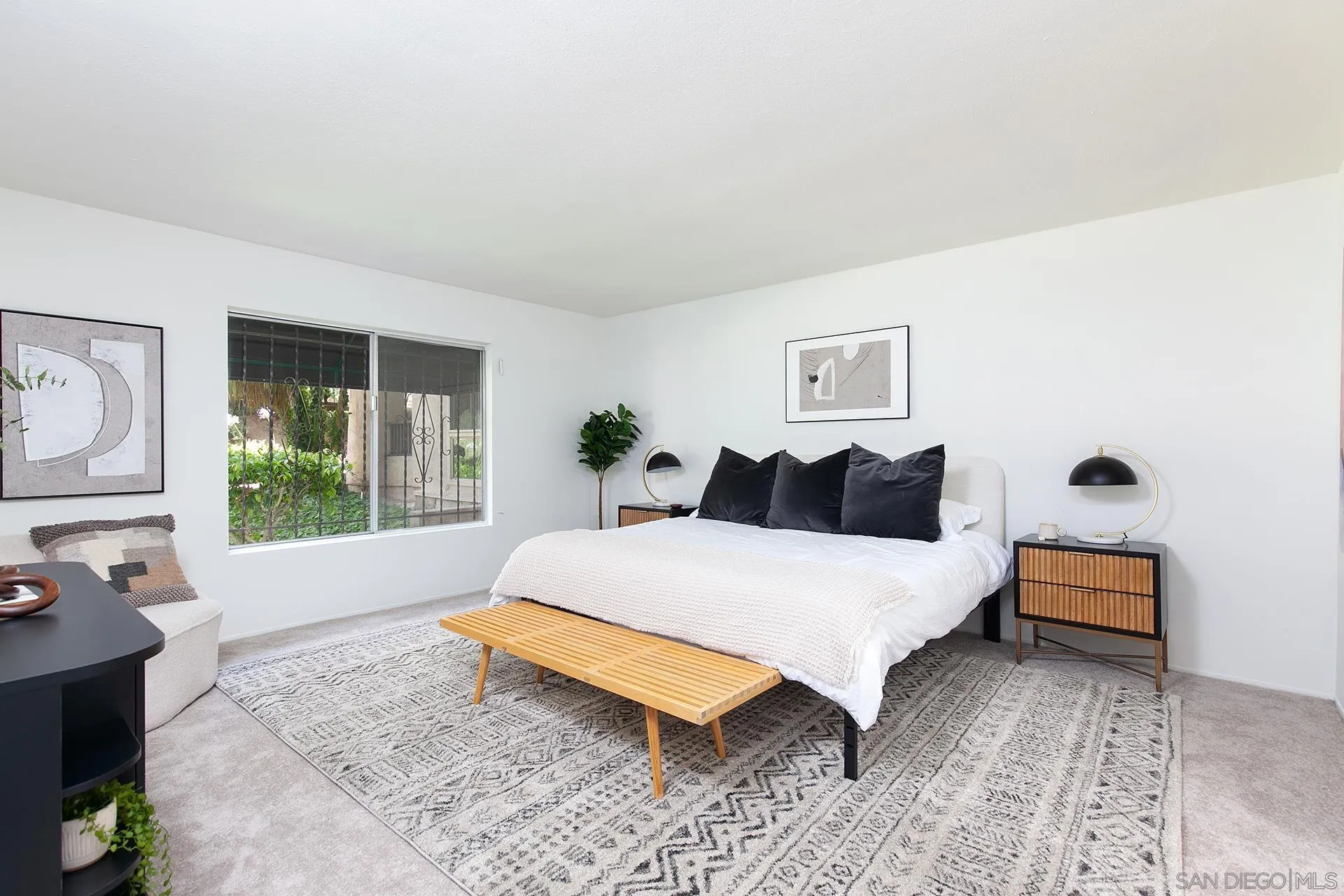 2522 Clairemont Dr Unit 107