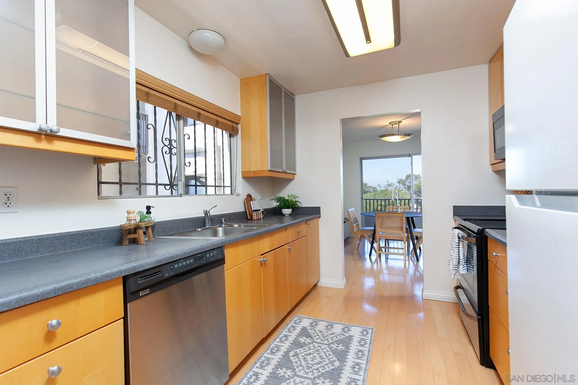 2522 Clairemont Dr Unit 107